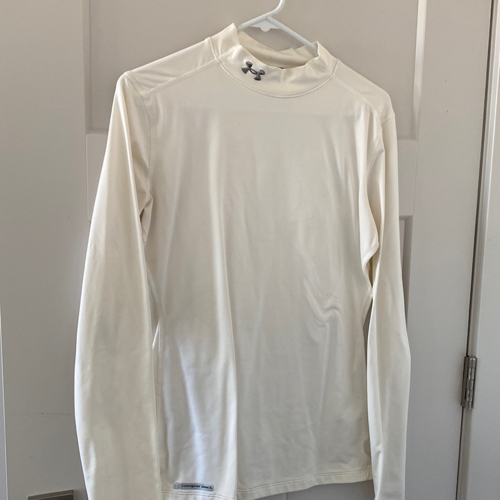 Under Armour fitted cold gear. Size Large, white